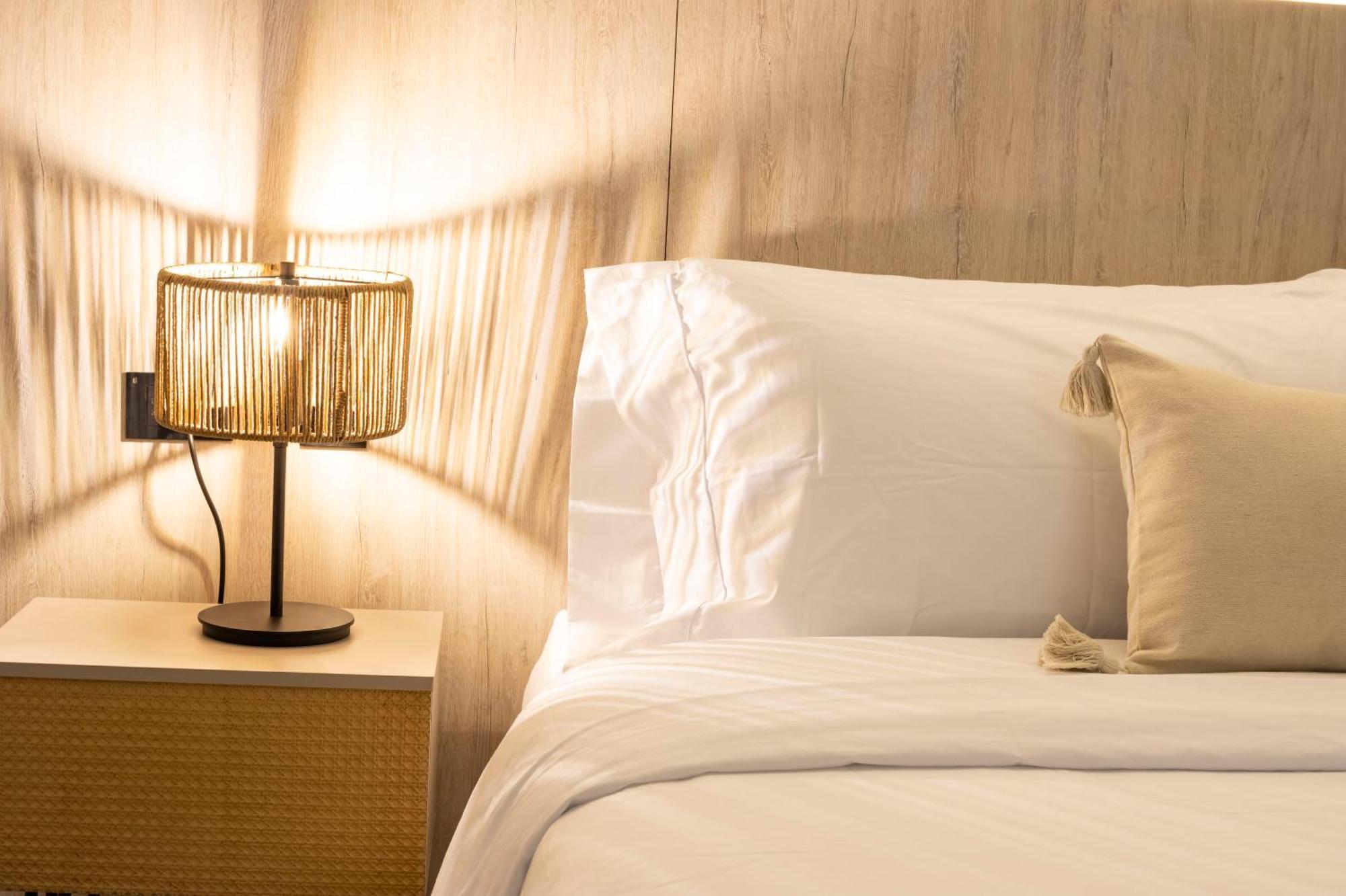 מדיין Sonata 44 Hotel Laureles מראה חיצוני תמונה