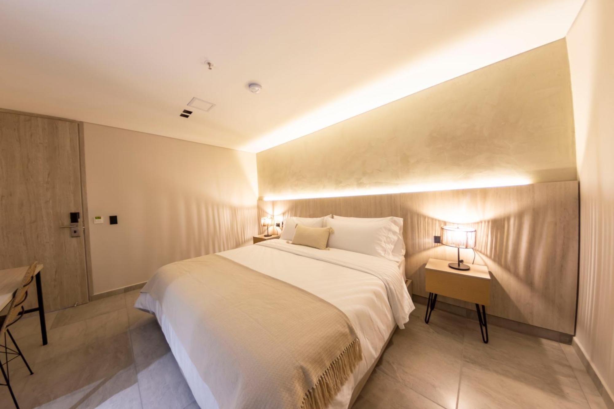מדיין Sonata 44 Hotel Laureles מראה חיצוני תמונה